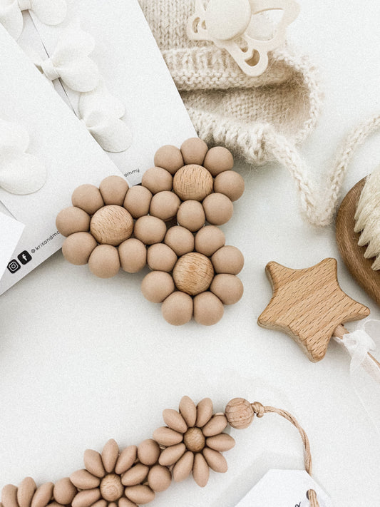 Dekorativna rožica - Flora