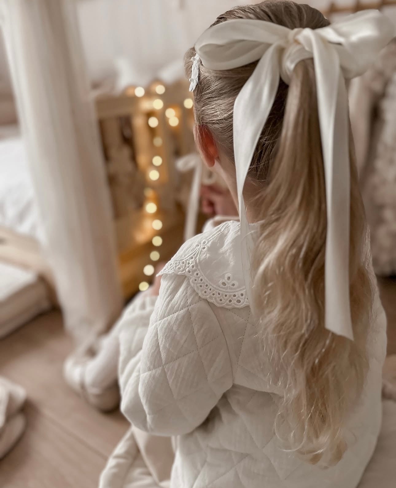 Long hair band with elastic
