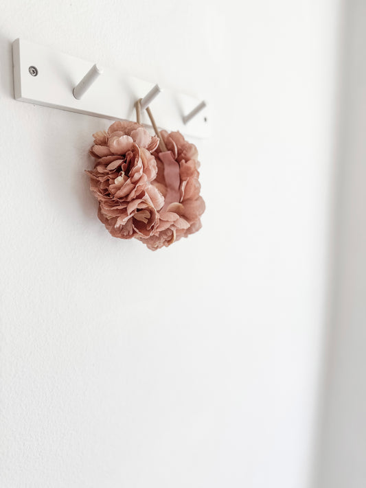 Naglavni trak - Flora