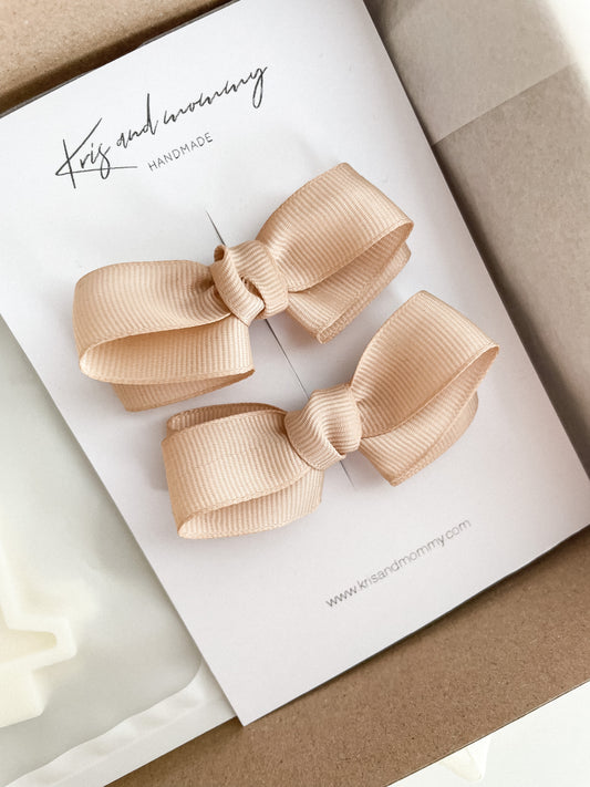 Kris and mommy - Set of 2 bows Beauty