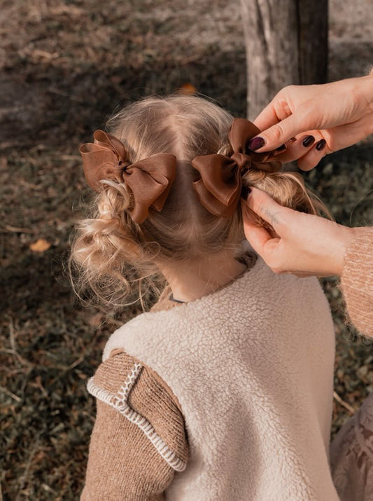 Bow - Marshmallow Brown